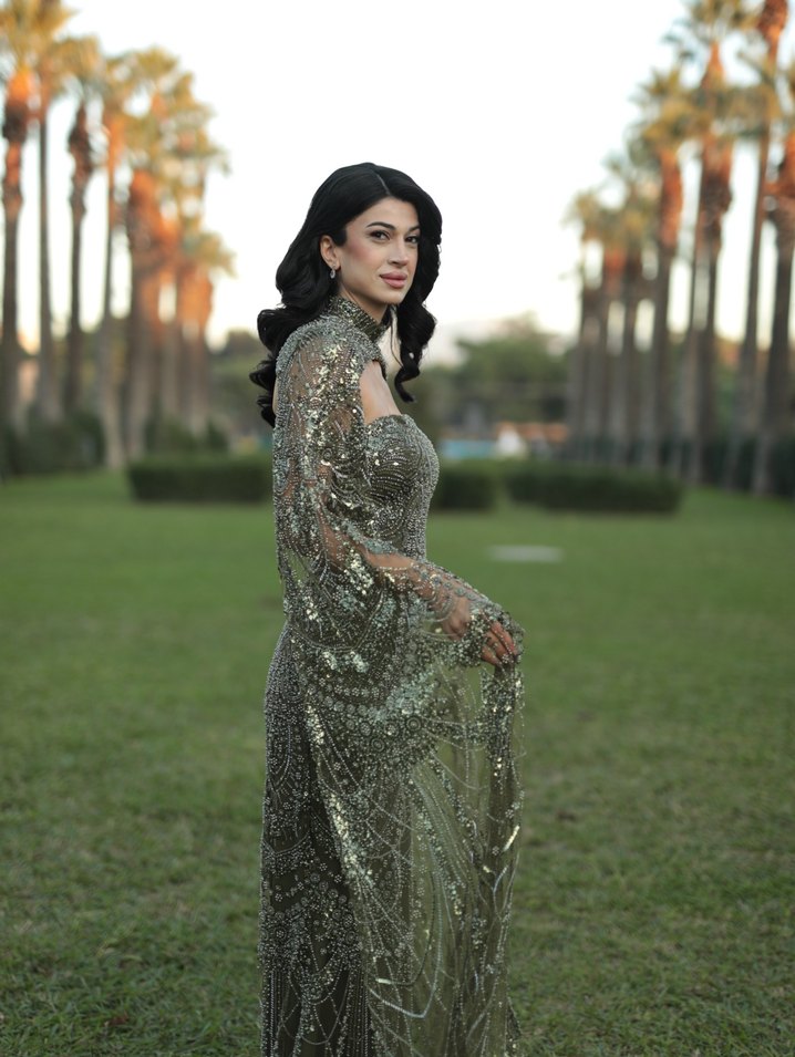 Uzun Drapeli Straplez Nakışlı Kadın Abiye - Görsel 2