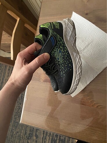 25 Beden yeşil Renk Skechers Çocuk Ayakkabısı