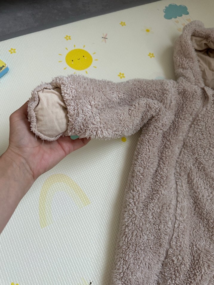 Gri Bebek Peluş Tulum Kulaklı Kapüşonlu - Görsel 2