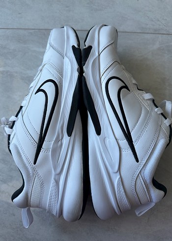 Beyaz Erkek Spor Ayakkabı Bağcıkları - Görsel 3