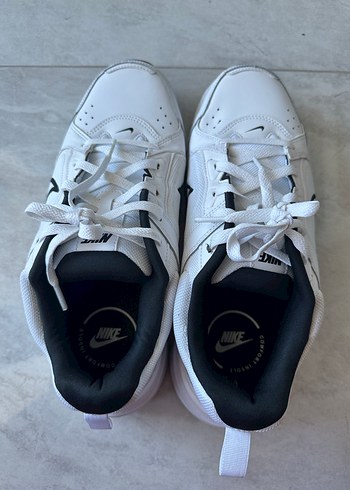 Beyaz Erkek Spor Ayakkabı Bağcıkları - Görsel 2