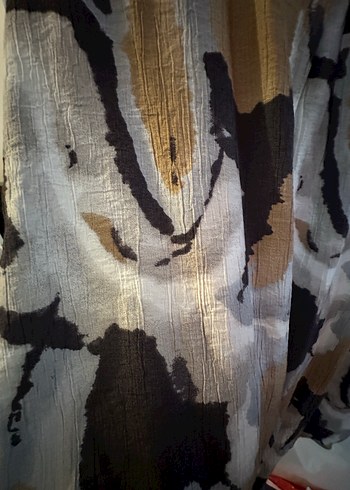 Düğmeli, uzun kollu, bol kesim kahverengi gömlek - Görsel 3