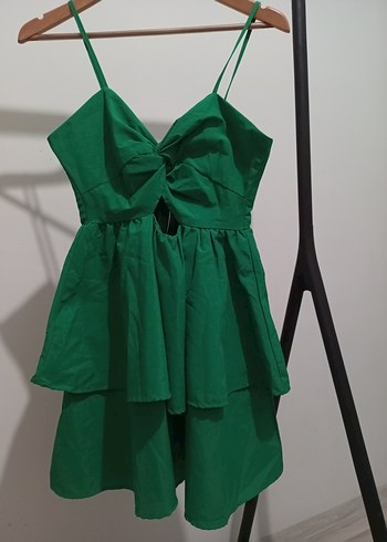 Yeşil Mini Kat Katlı İnce Askılı Elbise - Görsel 2