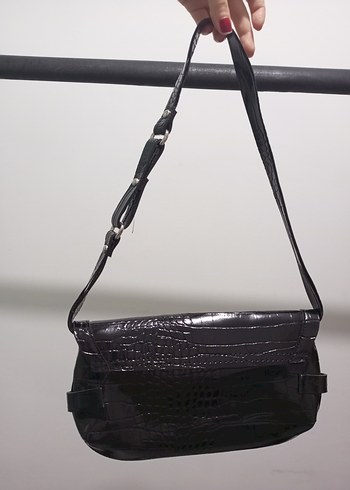 Siyah Yılan Desenli Deri Kadın Çanta - Görsel 2