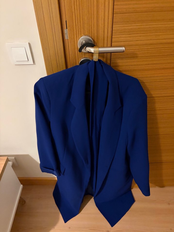 Saten Kumaşlı Mavi Kemerli Kadın Blazer - Görsel 2