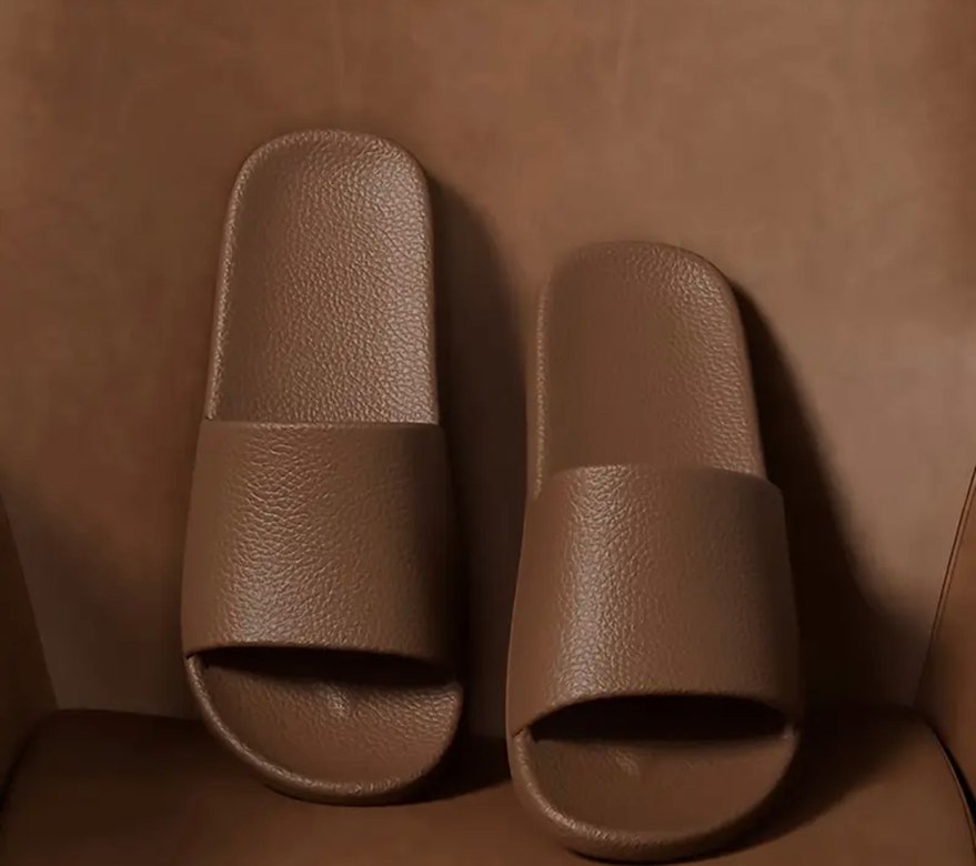 Kahverengi suni Deri Kadın Terlik - Görsel 4