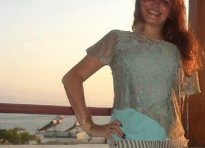 Mini cep detaylı güpür dantel crop bluz - Görsel 6