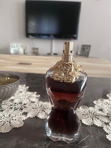 Beden Jean Paul Gaultier la belle le parfum