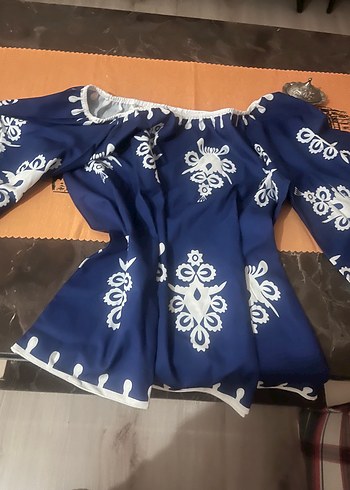 Yazlık madonna yaka bluz - Görsel 8