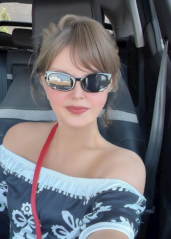 Yazlık madonna yaka bluz - Görsel 4