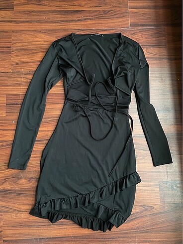 s Beden siyah Renk trendyol elbise