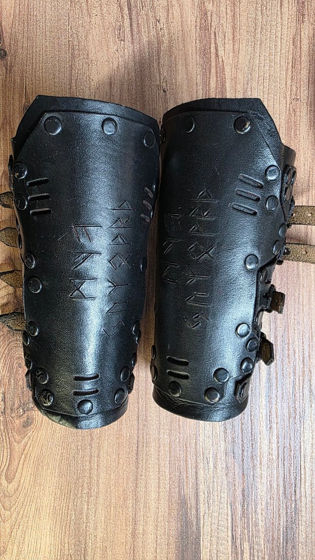 Gothic viking norse siyah gerçek deri bileklik kolcak - Görsel 4