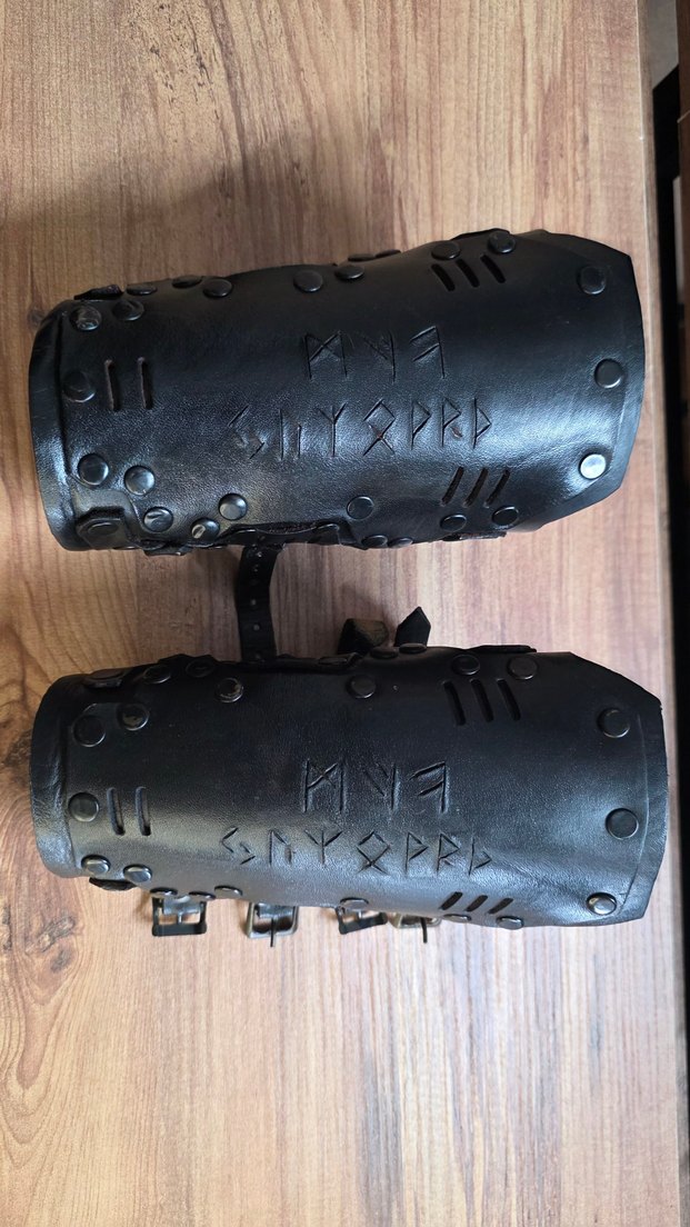 Gothic viking norse siyah gerçek deri bileklik kolcak - Görsel 2