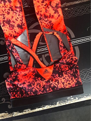 Adidas sporcu sütyen ve tayt takım xs - Görsel 20