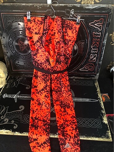 Adidas sporcu sütyen ve tayt takım xs - Görsel 16