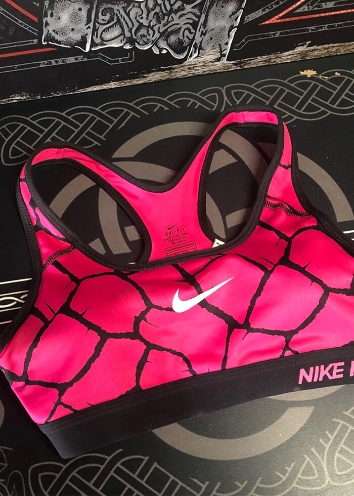 Nike pro sporcu sütyeni - Görsel 3