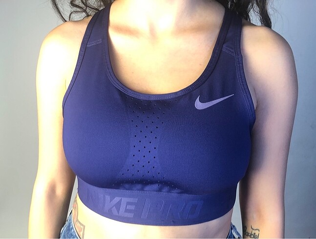 Nike pro lacivert sporcu sütyen xs