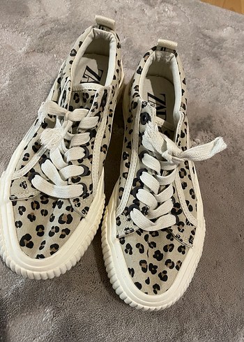 Bej Leopar Desenli Kadın zara Spor Ayakkabı - Görsel 8