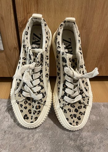 Bej Leopar Desenli Kadın zara Spor Ayakkabı - Görsel 3