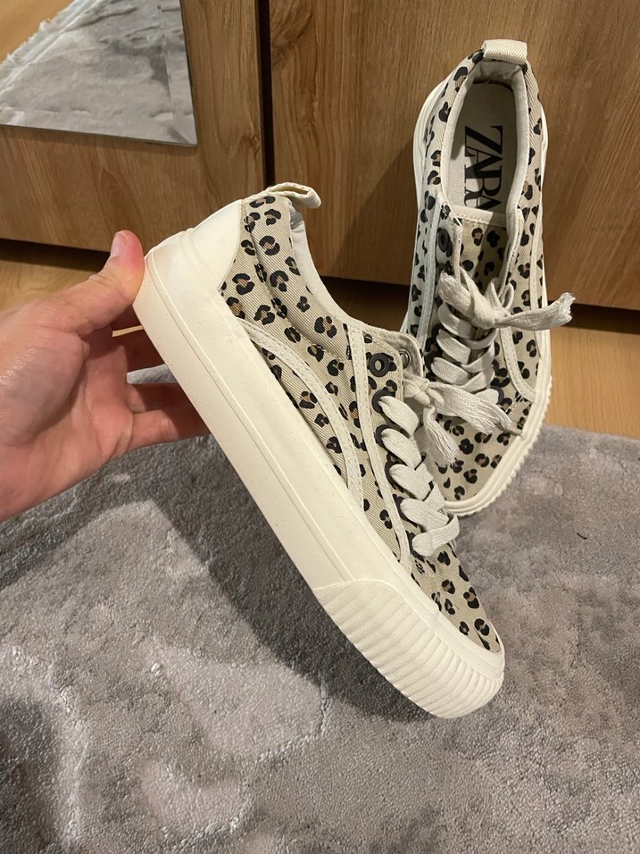 Bej Leopar Desenli Kadın zara Spor Ayakkabı - Görsel 4