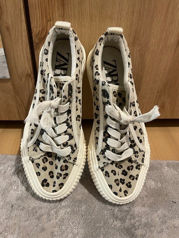 Bej Leopar Desenli Kadın zara Spor Ayakkabı - Görsel 3