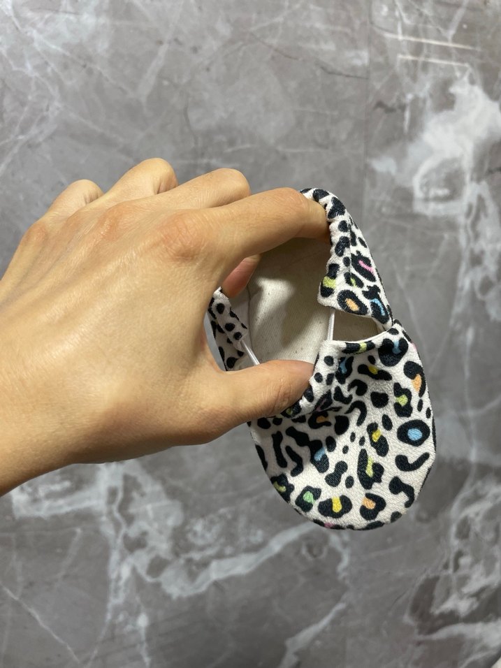 Kaymaz tabanlı çocuk patiği - Görsel 5