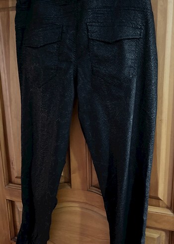 Kadın Siyah Regular Fit Midi Denim Pantolon - Görsel 4