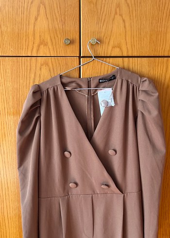 Bej Düğmeli Uzun Kollu Kadın Tulum - Görsel 2