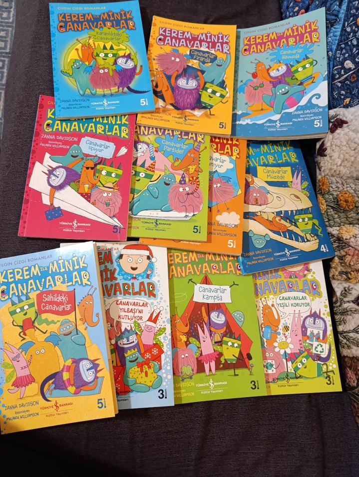 Kerem ile Minik Canavarlar 11 Kitap Set - Görsel 3