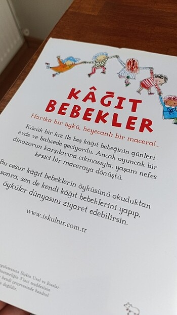  Beden Renk Kağıt Bebekler - Julia Donaldson