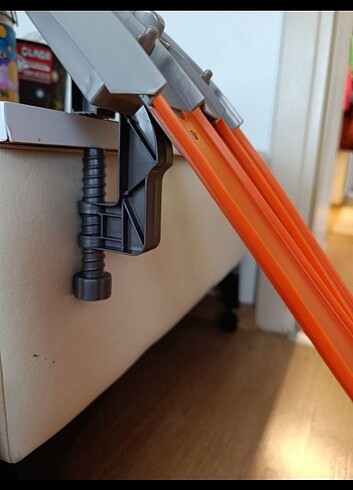 universal Beden Hot Wheels Yüksek Atlayış Yarış Seti