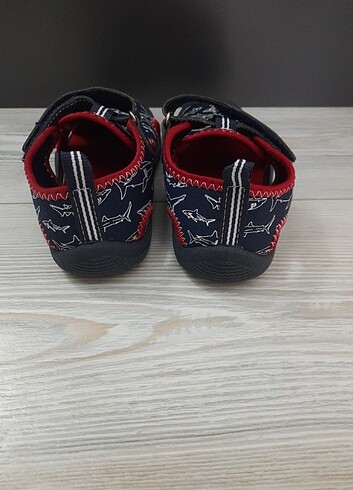 27 Beden lacivert Renk Etiketli Nautica çocuk sandalet no.27