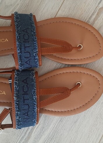 37,5 Beden ETİKETLİ NAUTİCA SANDALET NO 37.5