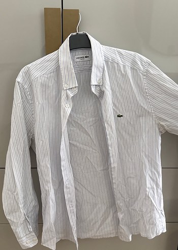 Lacoste ürünü