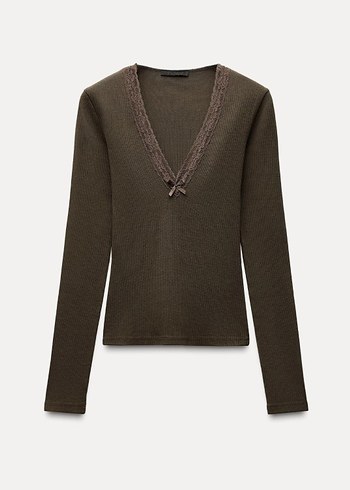 Zara V Yaka Dantel Detaylı Uzun Kollu Bluz