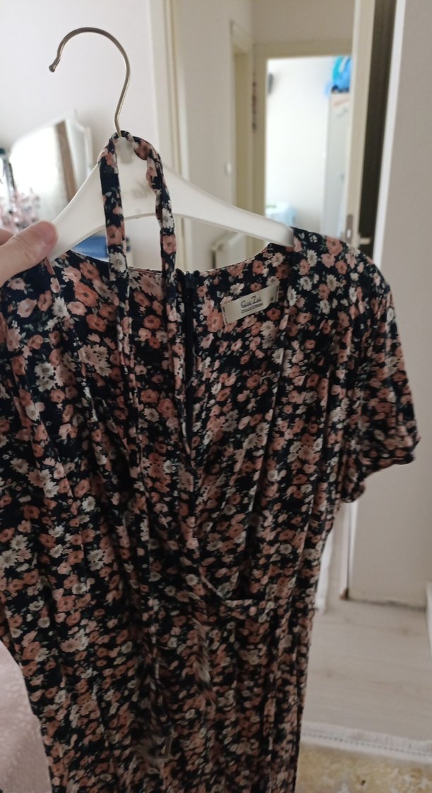 Zincir Detaylı Pembe Bohem Uzun Elbise - Görsel 2