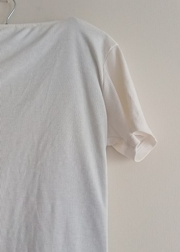 Beyaz Tişörtü kot pantolon - Görsel 5