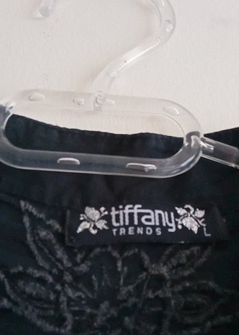 Düğmeli Siyah Nakışlı Hamile Tunik - Görsel 4