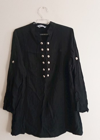 Düğmeli Siyah Keten Uzun Kollu Gömlek - Görsel 2