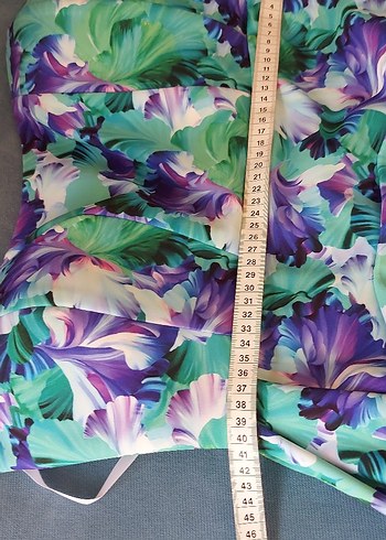 Oleg Cassini straplez abiye - Görsel 6