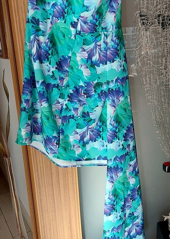 Oleg Cassini straplez abiye - Görsel 2