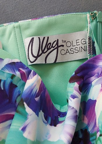 Oleg Cassini straplez abiye - Görsel 8