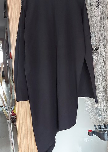 3 D Kelebek detaylı tasarım elbise - Görsel 2