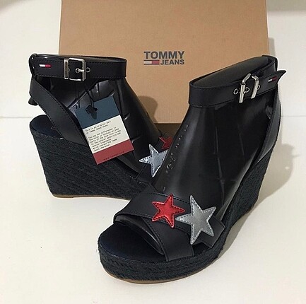 Tommy Hilfiger Ayakkabı