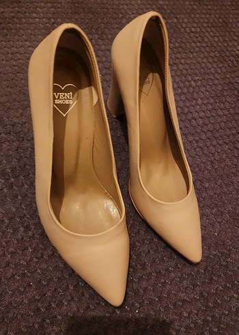 37 Beden nude kadın Blok Topuklu Stiletto