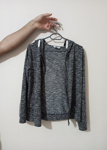 Kapüşonlu sweatshirt