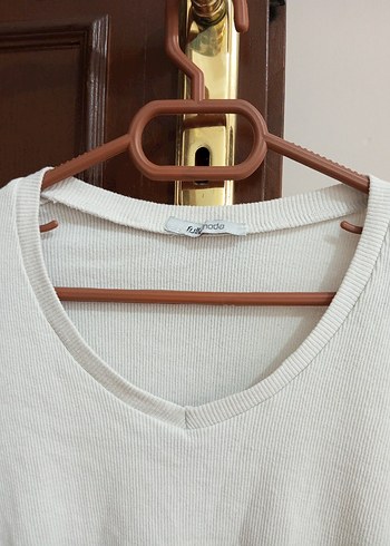 s Beden Uzun Kollu Beyaz Kısa Crop Top