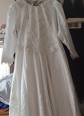 Büyük beden fransız güpürü islemeli gelinlik - Görsel 3