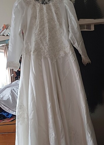 Büyük beden fransız güpürü islemeli gelinlik - Görsel 4