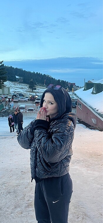 l Beden Şişme mont